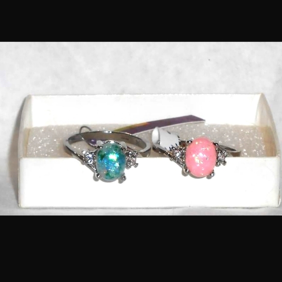 Opal Fashion Ring Silver Plated - Picture 5 of 13